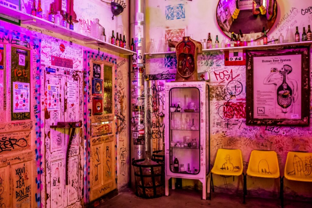 dziwny bar w Budapeszcie
